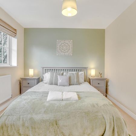Silver Stag Properties, 3 Bedroom W Parking And Garden Smisby Dış mekan fotoğraf