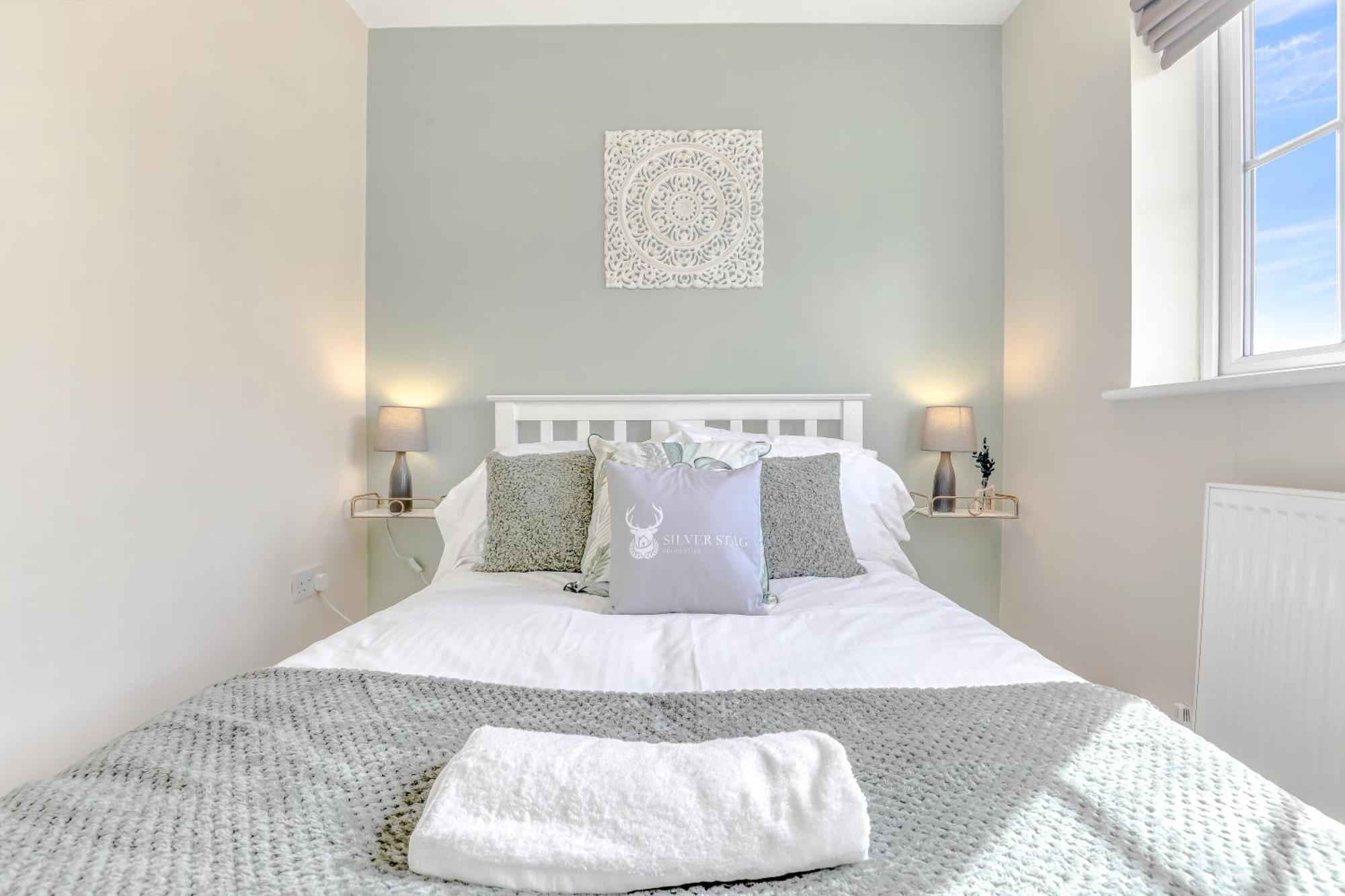 Silver Stag Properties, 3 Bedroom W Parking And Garden Smisby Dış mekan fotoğraf